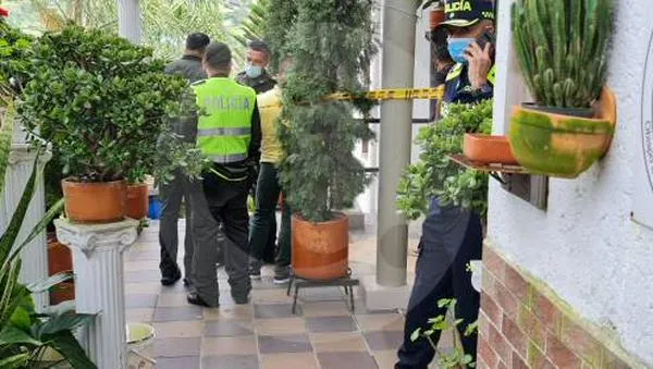 En finca de Sabaneta, Antioquia, los ocupantes fueron víctimas de robo por un supuesto domiciliario