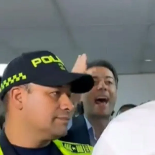 Daniel Quintero se agarró con el concejal Sebastián López en Medellín con groserías e insultos por que discutieron sobre EPM y UNE. 