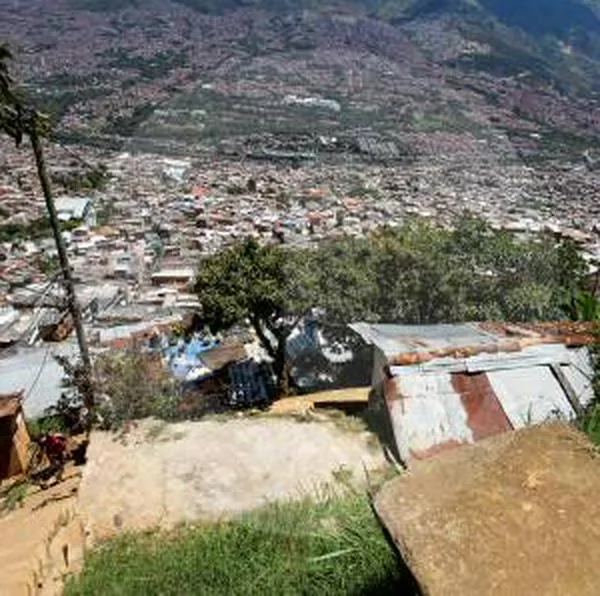 133.000 familias de Antioquia que recibían dinero de Ingreso Solidario de Iván Duque quedaron por fuera del subsidio de Renta Ciudadana de Gustavo Petro.