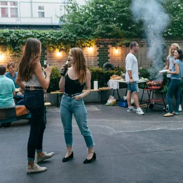 Fiesta en Copacabana terminó mal por domiciliarios que robaron a personas