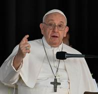 Papa Francisco afirmó que es un deber de la humanidad ayudar a los migrantes de todo el mundo, ya que son una prioridad para el pontífice 
