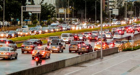 ¿Cuánto vale mantener un carro en Colombia en 2023? Impuestos, SOAT y más