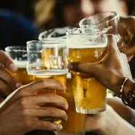 Le contamos qué beneficios puede traer tomar cerveza sin alcohol y para quiénes sí es peligroso ingerir este tipo de bebida. Acá, los detalles.