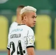 Víctor Cantillo gambeteó el supuesto lío de faldas en Brasil sacándole detalle al video.