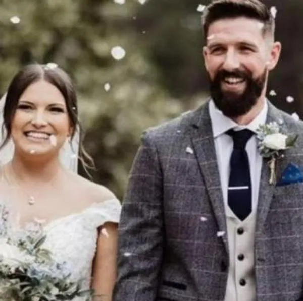 Futbolista impacta con el anuncio de la muerte de su esposa, con la que llevaba 3 meses casado
