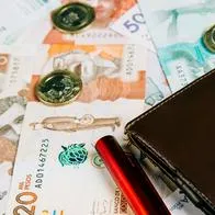 Pago de Ingreso Mínimo Garantizado en Bogotá está sufriendo demoras por los cambios administrativos. Dicen que en próximos días harán la consignación. 