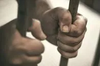 A la cárcel señalado de torturar y asesinar a un hombre en la localidad de Bosa