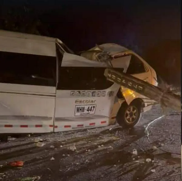 Cali-Jamundí hoy: video del accidente de una ruta escolar partida a la mitad