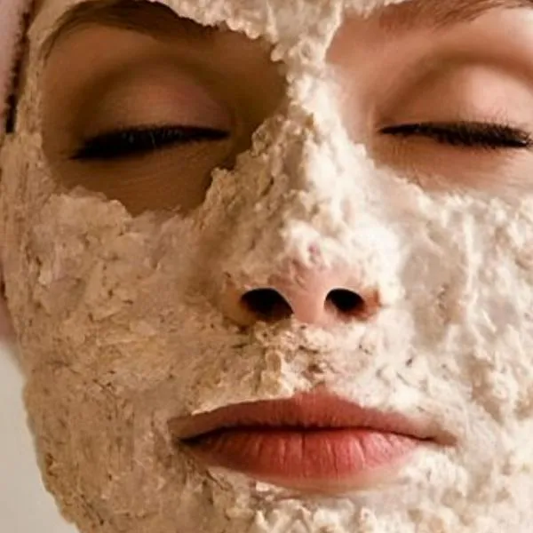 Esta es la mascarilla de avena que ayudará a eliminar las manchas de la piel.