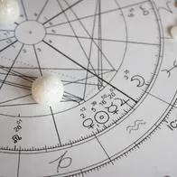 Cómo leer la carta astral de la manera correcta y que datos específicos se necesitan. La fecha y hora de nacimiento son fundamentales para el procedimiento.