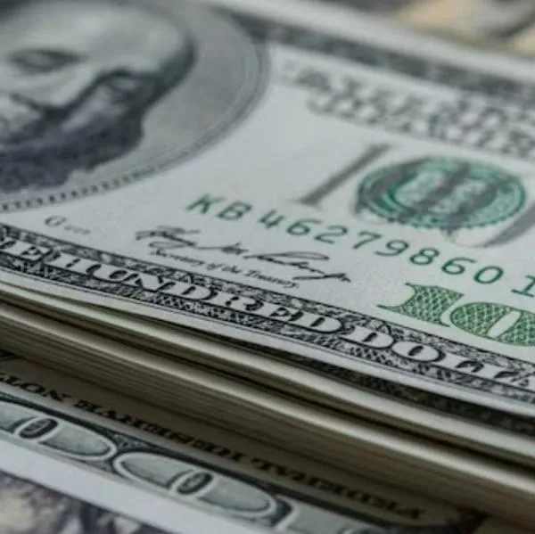Noticias del dólar hoy, jueves 28 de septiembre: la divisa cayó y le contamos qué pasó en Colombia durante la jornada. Acá, los detalles.