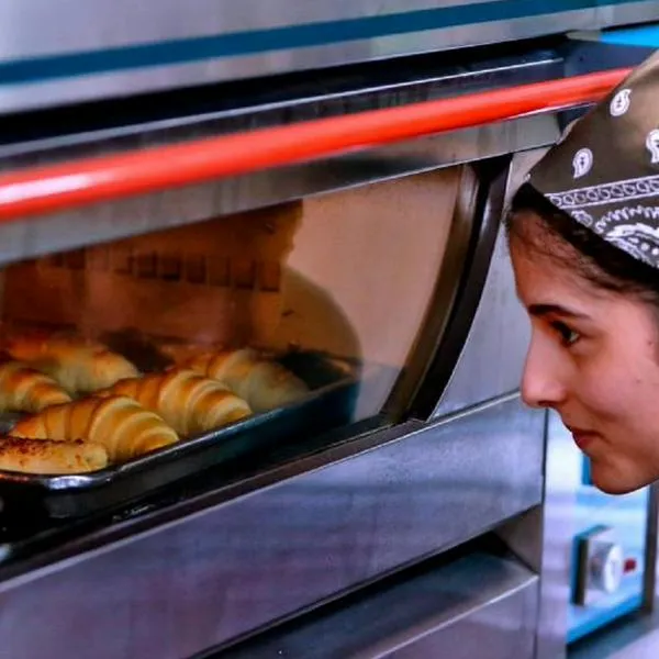 Panaderos de Colombia advierten incremento de los precios por la inflación.