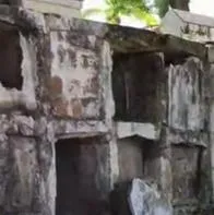 El cementerio de Salado, Tolima, estaría siendo utilizado para hacer brujería, aseguran los trabajadores del lugar. Siempre encontramos cosas 