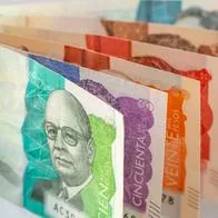 Empresa Rush Global Colombia sancionada por créditos, prestamos y tasas de interés en aplicación Holacredit. 
