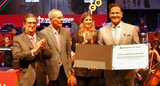 Carlos Vives recibió doctorado 'honoris causa', que le dieron por poderosa razón.