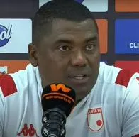 DT de Santa Fe, tras empate en Bucaramanga, explicó por qué Rodallega no es titular.