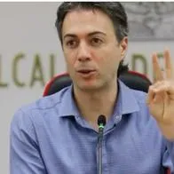 Daniel Quintero y el detrás de su renuncia: evitar destitución y apoyo a campaña