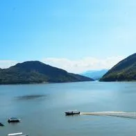 Accidente de embarcación en la represa de Prado deja una persona muerta y varias heridas.