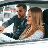Carros hoy en Bogotá y Colombia cobran más fuerza en el mercado de eléctricos e híbridos.
