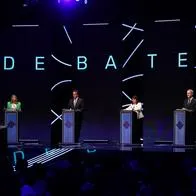 Milei Vs Massa: Lo más destacado del primer debate presidencial en Argentina.
