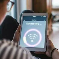 Explican cuáles son los mejores lugares de una casa para poner el router de Wi-Fi y tener un servicio óptimo de Internet. Acá, los detalles.
