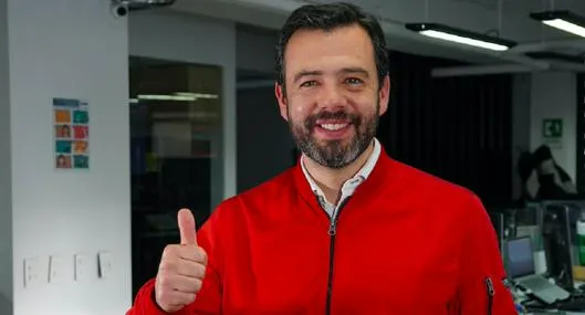 Carlos Fernando Galán respondió cuántas chaquetas rojas tiene y por qué las usa