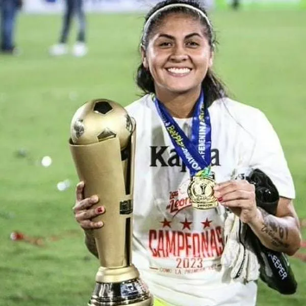 Valentina González, exarquera de Santa Fe, dijo que el 'Cardenal' está para quedar campeón.