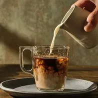 ¿Por qué se le dice ‘perico’ al café con leche? Esta es la curiosa razón