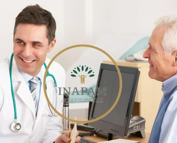 Adultos mayores pueden tener descuentos en clínicas con tarjeta INAPAM