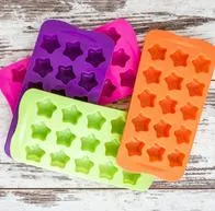 Cómo limpiar los moldes de silicona usando solamente un ingrediente de cocina: método para dejarlos como nuevos y sin rastros de grasa.