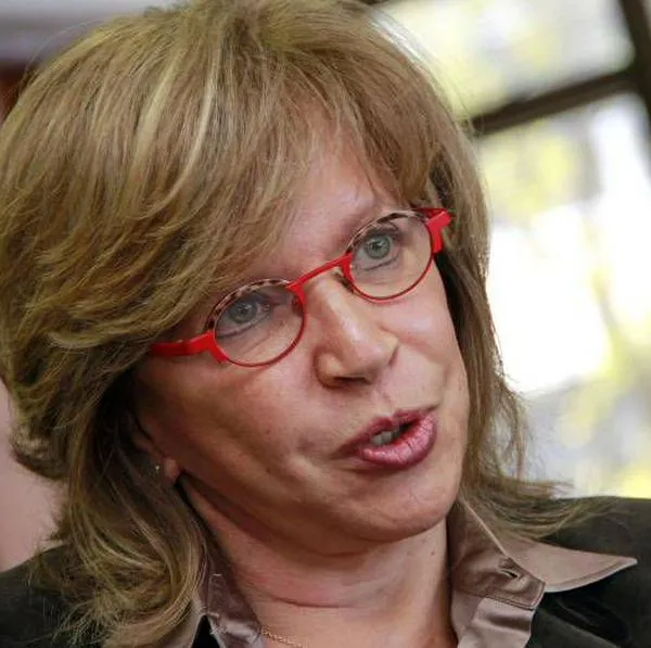 Cecilia Álvarez exministra de Transporte del gobierno de Juan Manuel Santos irá a juicio por beneficiar a Odebrecht en caso de corrupción.