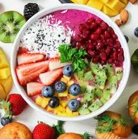 Algunas frutas son naturalmente más dulces y, por lo tanto, contienen una mayor cantidad de azúcares naturales.