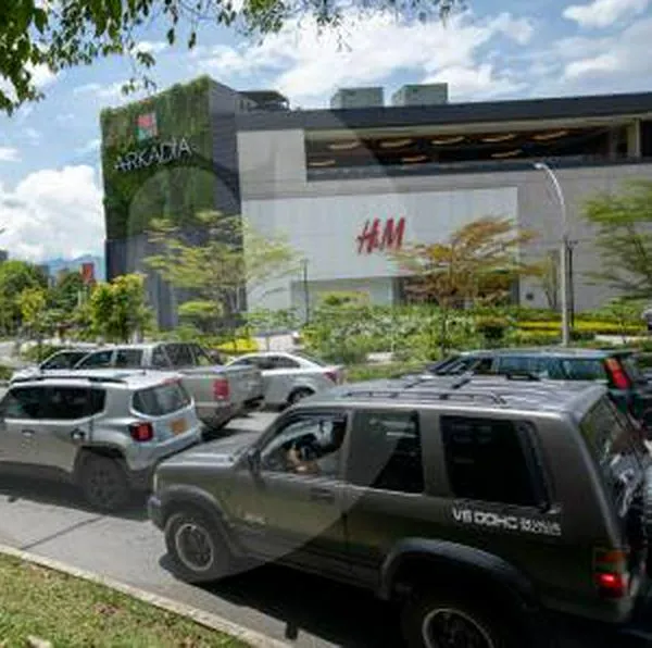 Robo en centro comercial Arkadia de Medellín: ladrones robaron $ 150 millones