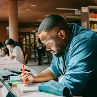 Matricula cero 2023, quienes pueden aplicar y si se puede hacer un posgrado, más los tipos de becas que hay para aplicar.