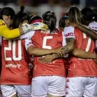 Santa Fe femenino recibiría sanción de Conmebol por culpa de sus hinchas