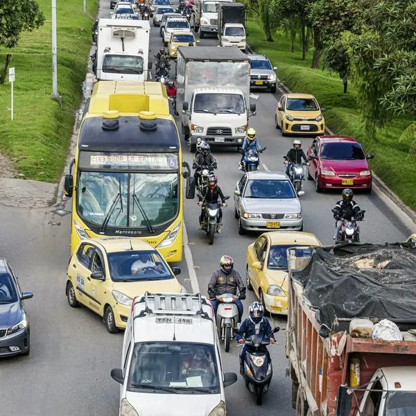 Carros de combustible no se podrán registrar más en Bogotá a partir de los próximos años.