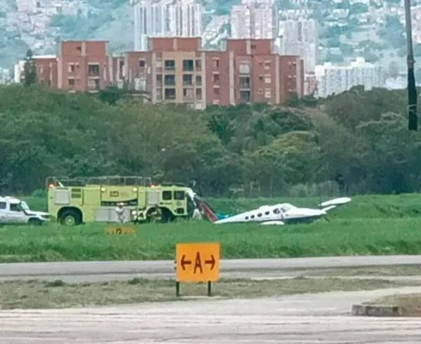 Atención: el aeropuerto Olaya Herrera de Medellín está cerrado por incidente con avioneta