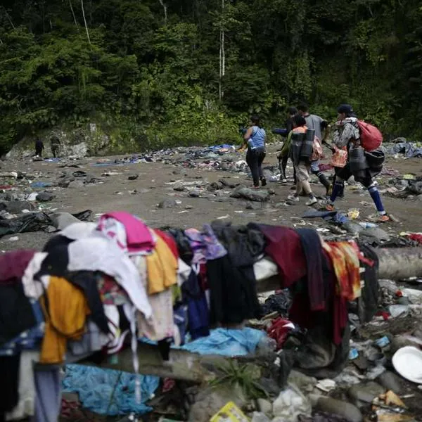 La migración por el Tapón del Darién estaría dejando miles de desechos que afectarían irreparablemente el medio ambiente de la frontera con Panamá.
