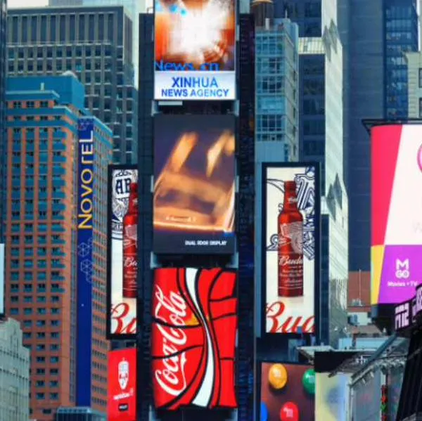 Vea cómo puede publicitar o pautar su negocio en las emblemáticas pantallas de Times Square de Nueva York desde Colombia. Es barato y fácil.