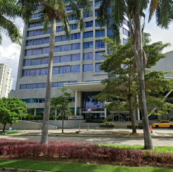 Cuánto vale una noche en hotel donde se hospeda Uruguay; es de más caché que el de Colombia.