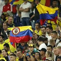 Miles de hinchas en Suramérica piden que las entradas para ir a los partidos de sus selecciones bajen. En Colombia y Argentina es casi imposible ir.