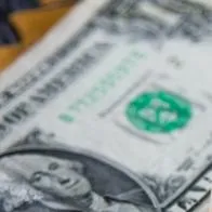 Dólar se dispararía a raíz de conflicto en Israel y Colombia sentiría efecto en el precio.
