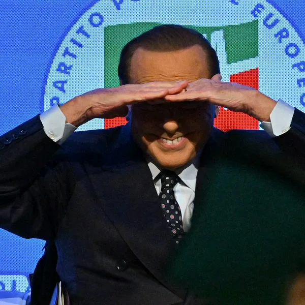 Empresario italiano que vive en Colombia dice que Berlusconi le dejo herencia.