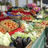 El gremio de los supermercados avisaron a los colombianos que los precios de los alimentos, iniciando 2024, subirían duro de precio por alza al ACPM.