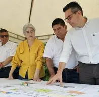 167 familias vulnerables de Montería recibieron lotes y subsidios hasta por $ 40 millones en materiales para la construcción de sus viviendas.