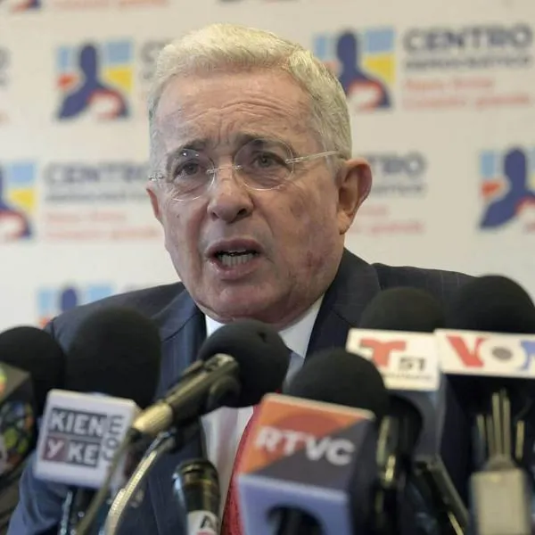 El proceso judicial del expresidente de Colombia Álvaro Uribe podría ser utilizado a favor por el Centro Democrático en las elecciones regionales.