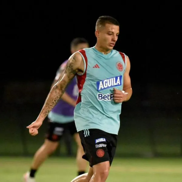 Entrenamiento de Uruguay para el partido de Colombia en Eliminatorias.