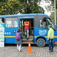 Anuncian subsidio de transporte para estudiantes de colegios en Bogotá; podrán acceder con la tarjeta Tullave quienes estuvieron en programa de la Alcaldía
