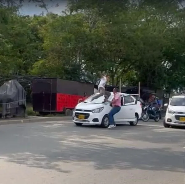 Cali hoy: joven que golpeó a conductor porque lo estrelló dio su versión