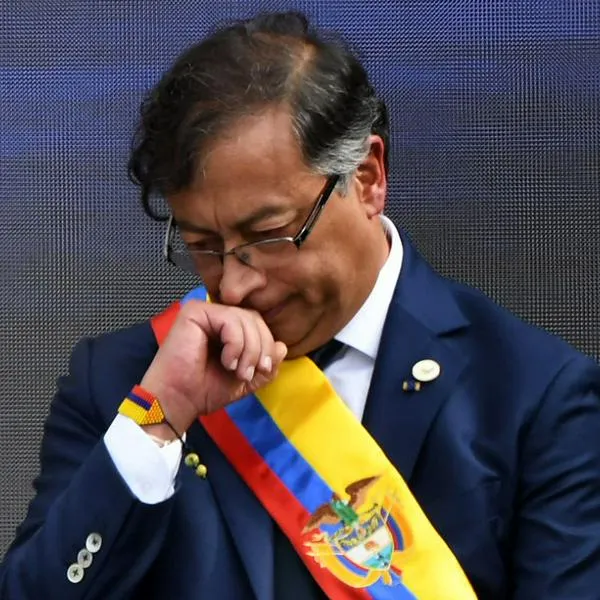 El presidente de Colombia, Gustavo Petro, tendría que rectificarse por tildar programa de sustitución de cultivos de Juan Manuel Santos como corrupto.